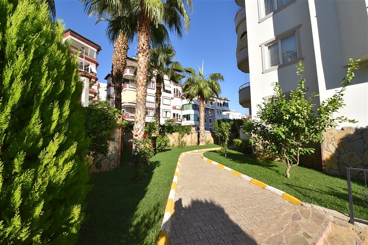 Меблированная квартира 2+1 в центре Алании