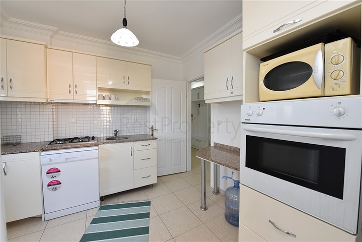 Меблированная квартира 2+1 в центре Алании