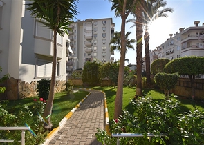 Меблированная квартира 2+1 в центре Алании