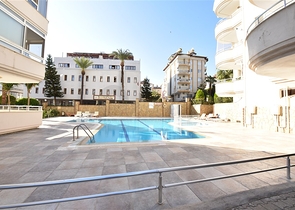 Меблированная квартира 2+1 в центре Алании