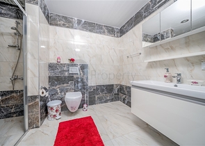 Пентхаус планировкой 2+1 с видом на море в районе Авсаллар 