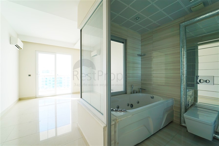 Квартира 2+1 в комплексе люкс сегмента с фронтальным видом на море 