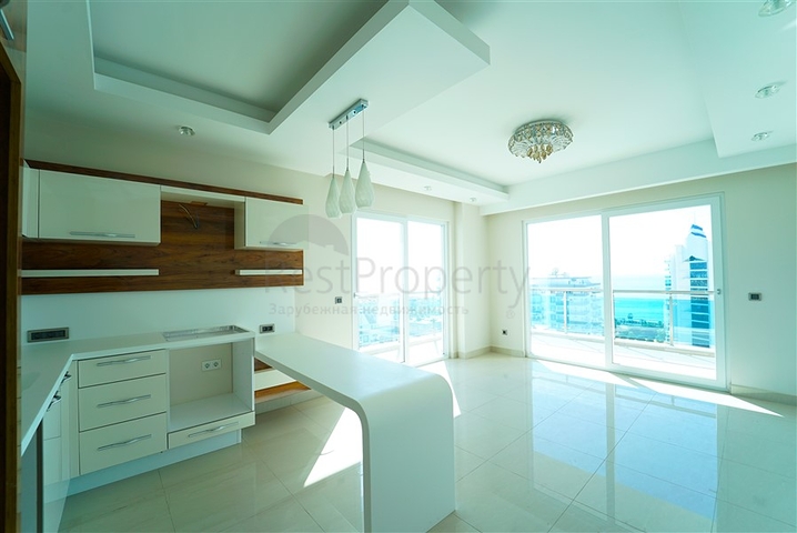 Квартира 2+1 в комплексе люкс сегмента с фронтальным видом на море 
