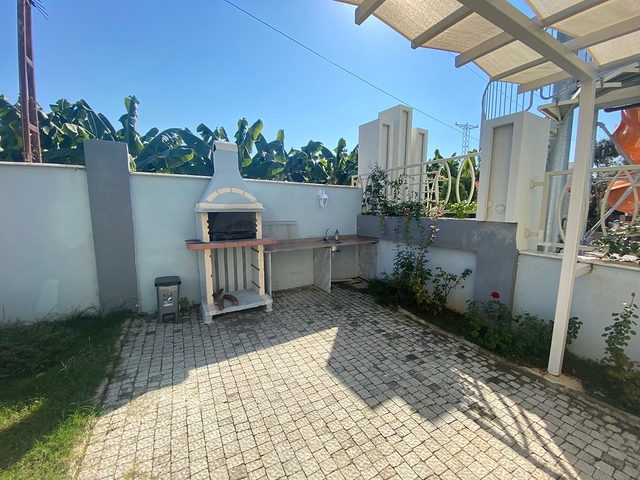 Стильная меблированная квартира в районе Махмутлар