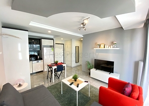 Стильная меблированная квартира в районе Махмутлар