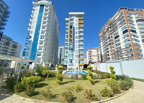 Стильная меблированная квартира в районе Махмутлар