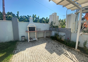 Стильная меблированная квартира в районе Махмутлар