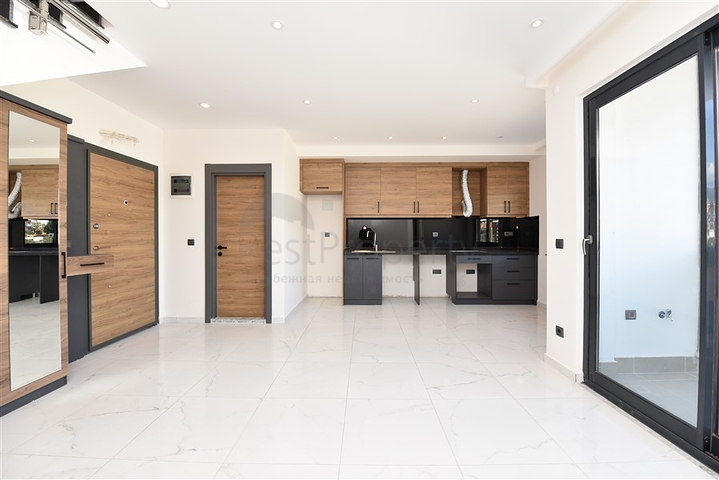 Пентхаус планировкой 2+1 в районе Оба