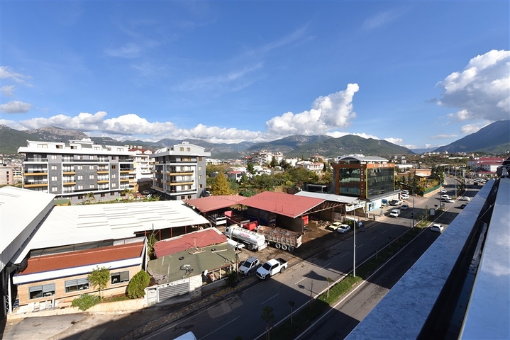 Пентхаус планировкой 2+1 в районе Оба