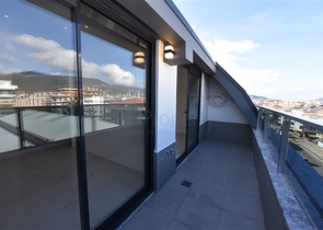 Пентхаус планировкой 2+1 в районе Оба