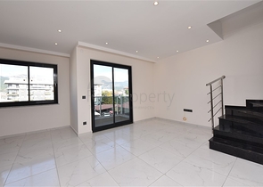 Пентхаус планировкой 2+1 в районе Оба