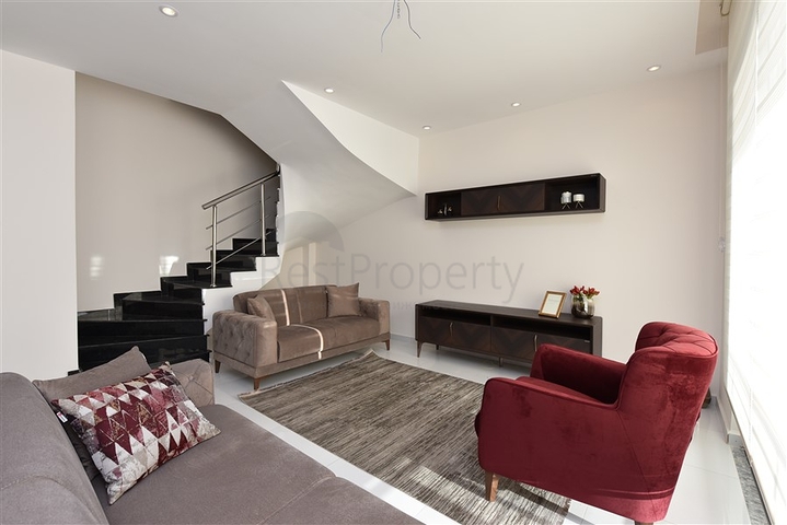 Пентхаус 2+1 в комплексе с отельной инфраструктурой в районе Махмутлар