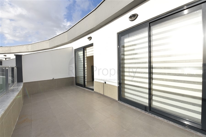 Пентхаус 2+1 в комплексе с отельной инфраструктурой в районе Махмутлар