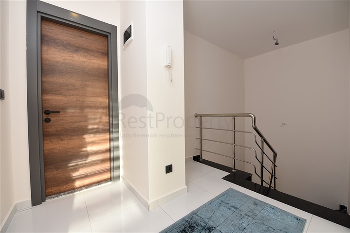 Пентхаус 2+1 в комплексе с отельной инфраструктурой в районе Махмутлар