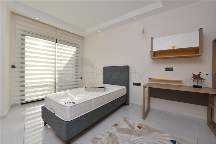 Пентхаус 2+1 в комплексе с отельной инфраструктурой в районе Махмутлар