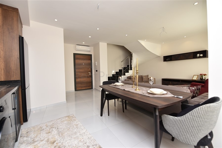 Пентхаус 2+1 в комплексе с отельной инфраструктурой в районе Махмутлар