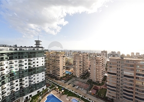 Пентхаус 2+1 в комплексе с отельной инфраструктурой в районе Махмутлар