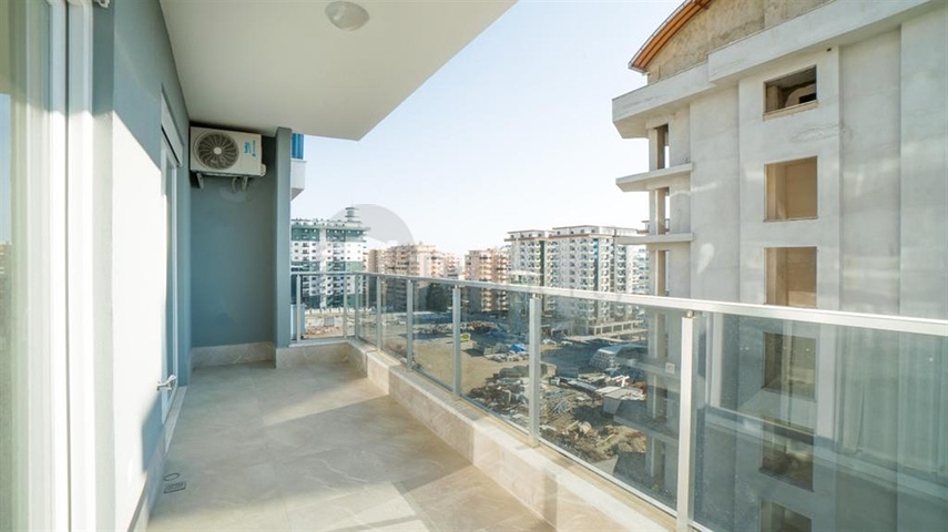 Меблированная двухкомнатная квартира в Махмутларе