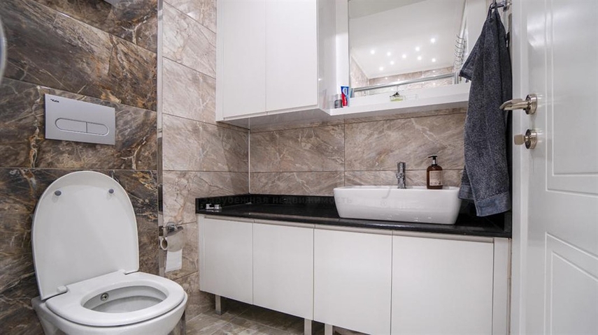 Меблированная двухкомнатная квартира в Махмутларе