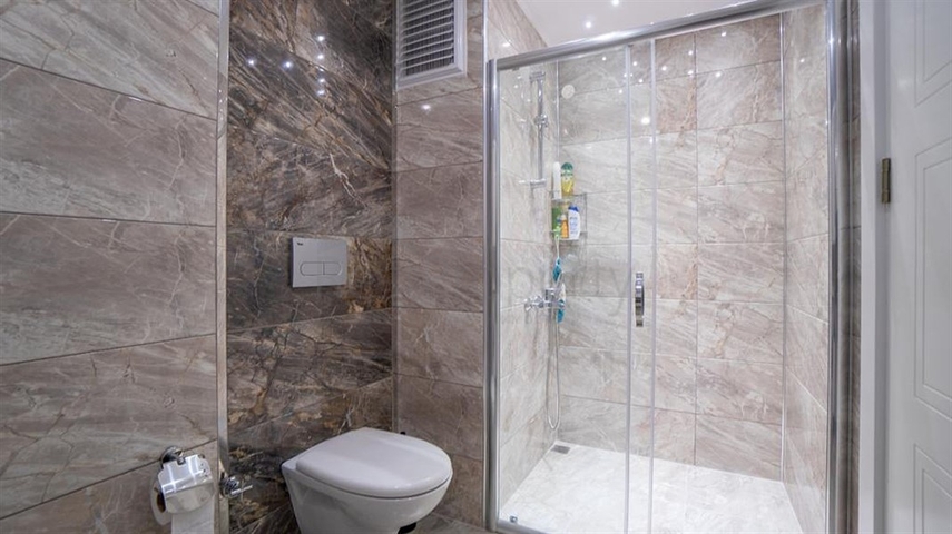 Меблированная двухкомнатная квартира в Махмутларе