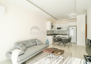 Меблированная двухкомнатная квартира в Махмутларе