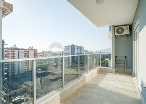 Меблированная двухкомнатная квартира в Махмутларе