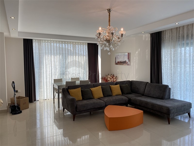 Меблированные апартаменты планировкой 2+1 в районе Каргыджак 