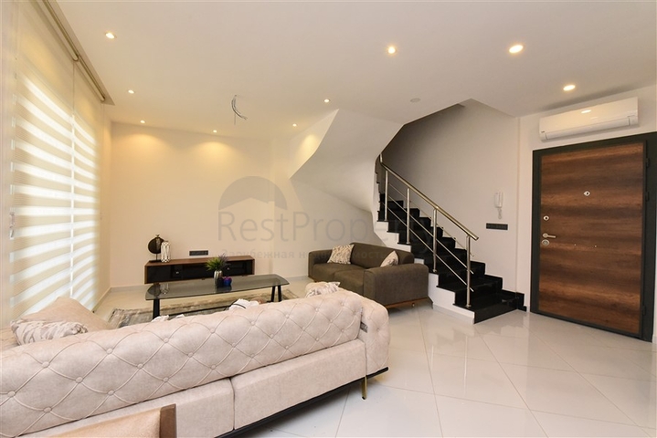 Квартира планировки 2+1 в ультрасовременном комплексе в центре Махмутлара