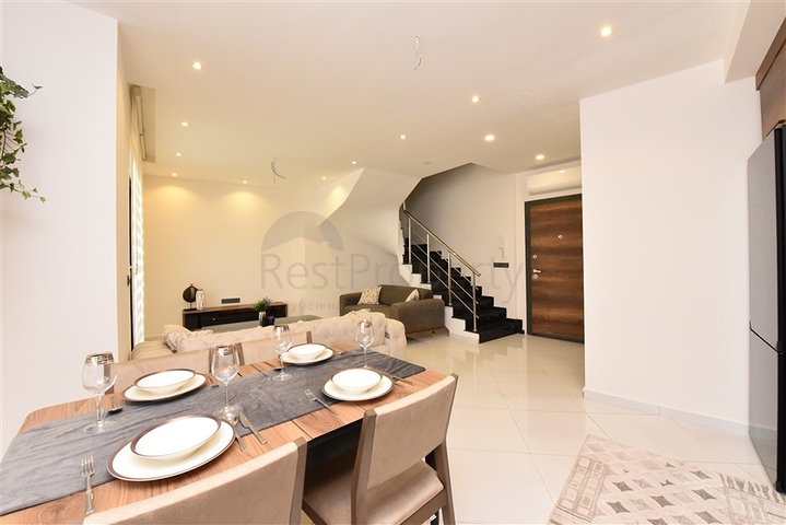 Квартира планировки 2+1 в ультрасовременном комплексе в центре Махмутлара