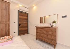 Квартира планировки 2+1 в ультрасовременном комплексе в центре Махмутлара