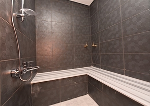 Квартира планировки 2+1 в ультрасовременном комплексе в центре Махмутлара