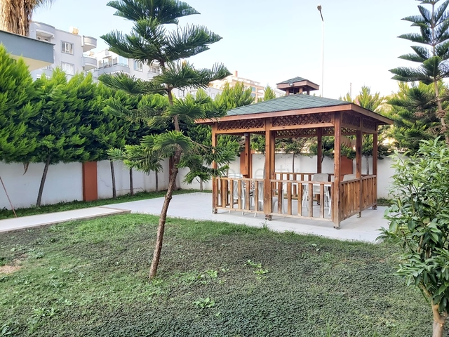 Меблированная квартира планировкой 1+1 в районе Махмутлар