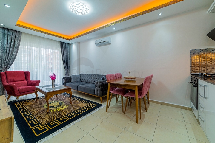 На продажу представлена двухкомнатная квартира в районе Махмутлар