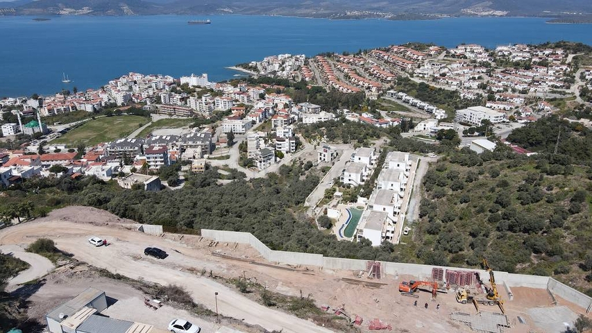 Прекрасная Жизнь в Полуострове с Уникальной Природой