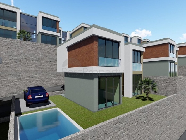 Прекрасная Жизнь в Полуострове с Уникальной Природой