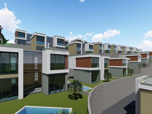 Прекрасная Жизнь в Полуострове с Уникальной Природой