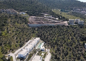 Прекрасная Жизнь в Полуострове с Уникальной Природой