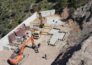 Прекрасная Жизнь в Полуострове с Уникальной Природой