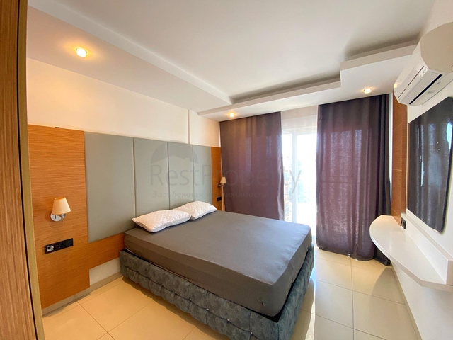 Меблированная двухкомнатная квартира в комплексе с отельной инфраструктурой