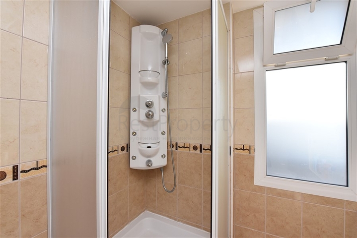 Трехкомнатная квартира в районе Тосмур