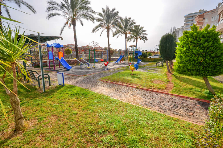 Трехкомнатная квартира в районе Тосмур