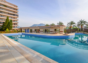 Трехкомнатная квартира в районе Тосмур