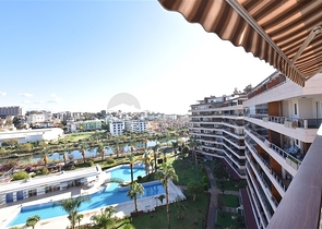 Трехкомнатная квартира в районе Тосмур