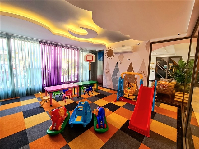 Инвестиционный проект в классическом стиле в районе Оба