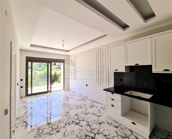 Инвестиционный проект в классическом стиле в районе Оба