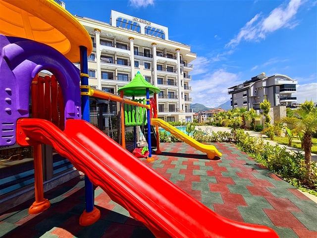 Инвестиционный проект в классическом стиле в районе Оба