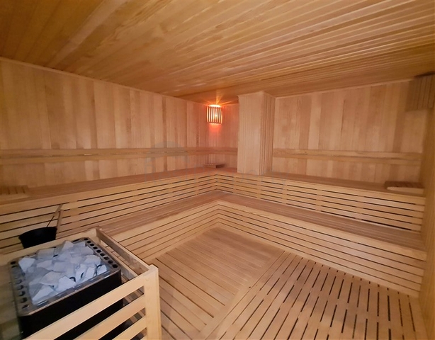 Инвестиционный проект в классическом стиле в районе Оба