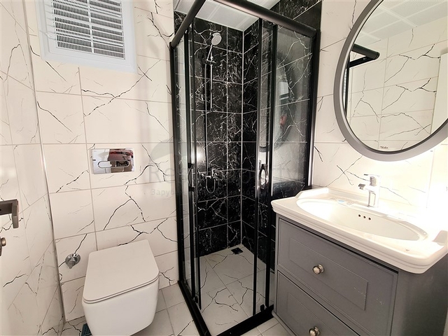 Инвестиционный проект в классическом стиле в районе Оба