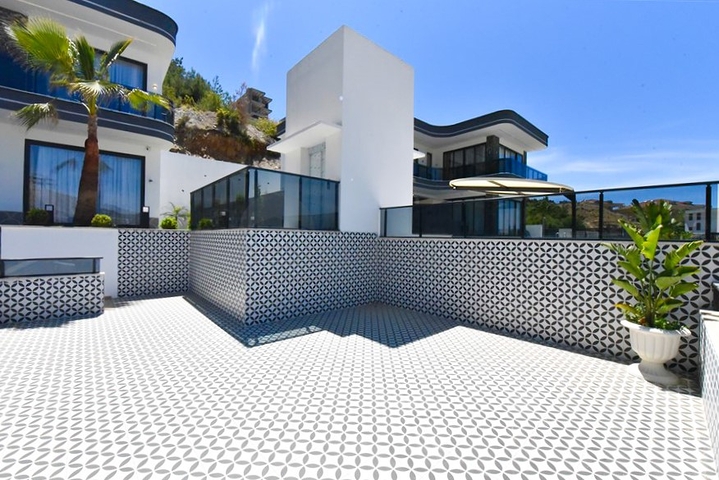 Элитные виллы 4+1 с завораживающим видом на море