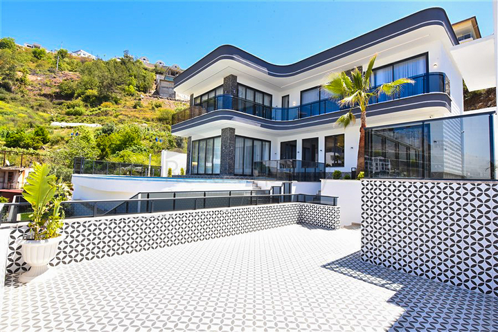 Элитные виллы 4+1 с завораживающим видом на море